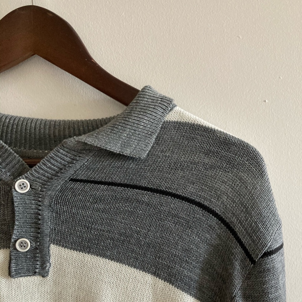 Nice and Warm Sweater - Picture 2 of 7